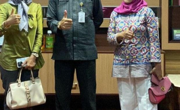 With Head of the Agriculture and Plantation Service of Central Java Province Defrancisco Dasilva Tavares, SP, MSi